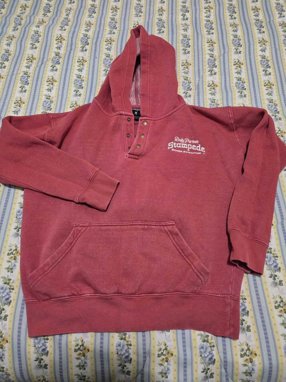 Dolly Partons Stampede Hoodie Pigeon Forge Tennessee Sweatshirt Red Medium
